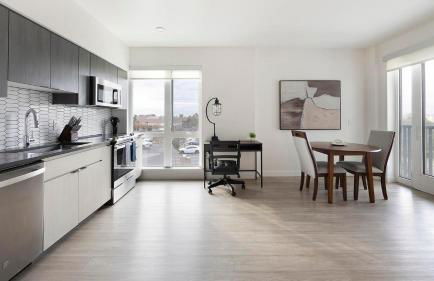 Landing Stylish 2BD Pool Gym - Foto 24