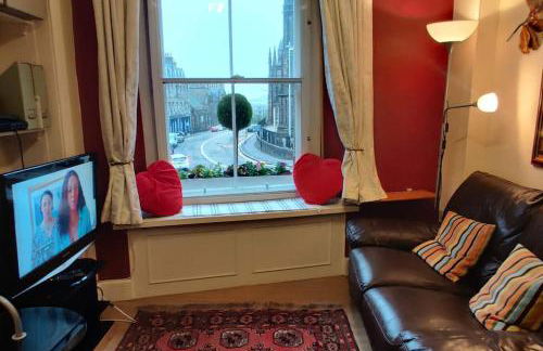 Royal Mile apt, just 1 min from Edinburgh Castle! - Foto 3