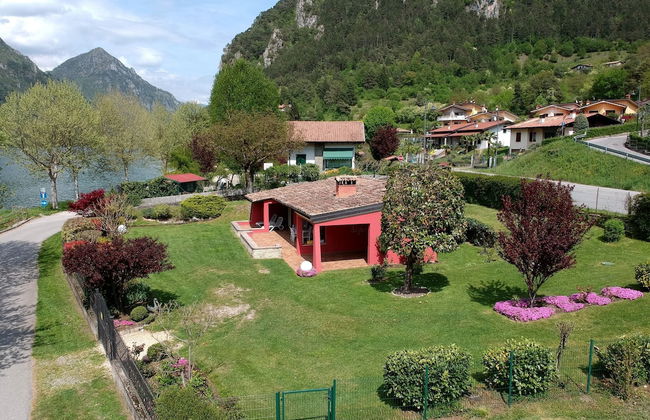 Villa by Lake Idro With Panoramic Views - Foto 27