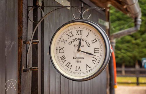 Dorney Barn, Close To Windsor Legoland - Photo 13