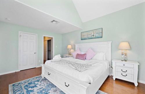 Stunning bayfront home with spacious deck and incredible Galveston Bay views - Foto 29