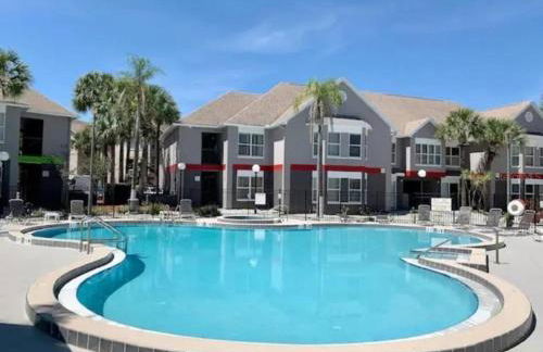 Two bed condo in Parkway Palms Resort condo - Foto 21