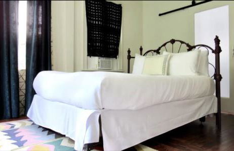 Sun Drenched Suite in Starland Arts District - Foto 3