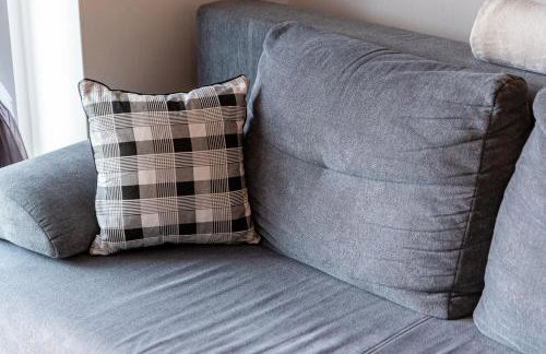 Flexible SelfCheckIns 114 - Zagreb - Bedroom - Loggia - Foto 17