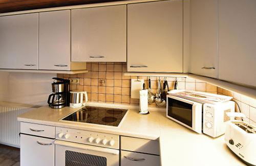 Quiet Couples Apartment - Foto 11