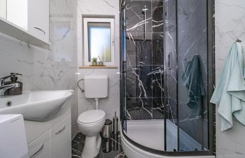 Secluded vacation house Bračuta with swimming pool - Foto 77