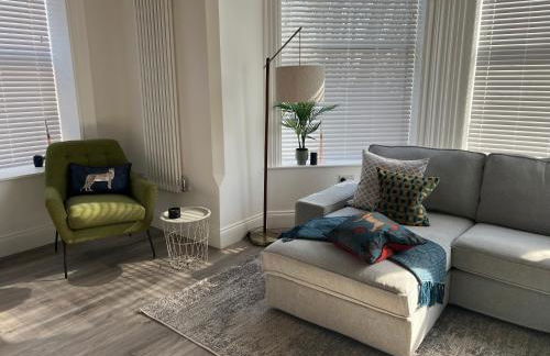 On The Avenue Apt 4 - Photo 7