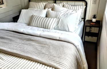 Tiny Home Big Fun - Foto 28