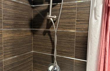 Enchanting Brownstone with a magical garden - Foto 3