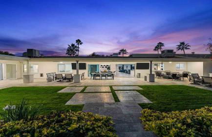 Luxury Scottsdale Retreat with Pool, Spa & Sauna - Foto 2