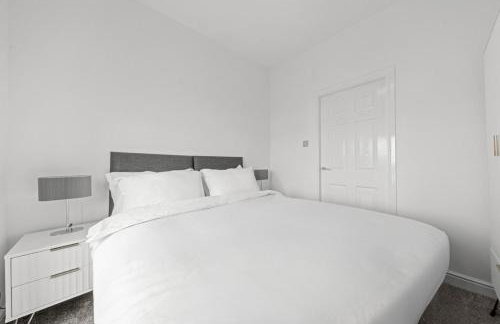 Large 5 Bedroom House Perfect For Group Stays - Free Parking - Near Glasgow - Perfect For Contractors - Foto 5