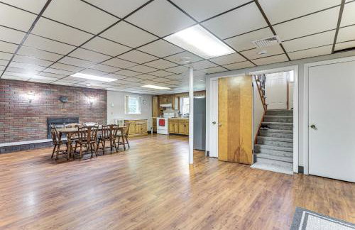 Watertown Home with Yard 1 Mi to Echo Lake Park! - Foto 2