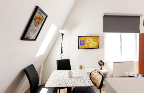 Mirabeau Sous Les Toits - Tours - Photo 12