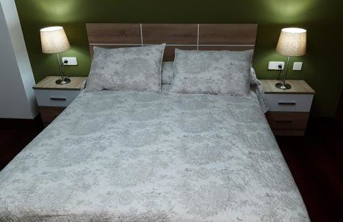 1ª LÍNEA DE PLAYA, VISTAS AL MAR Y MUY CÉNTRICO. - Foto 10