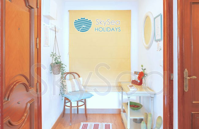 Skysea Holidays Malaga Centro - Photo 12