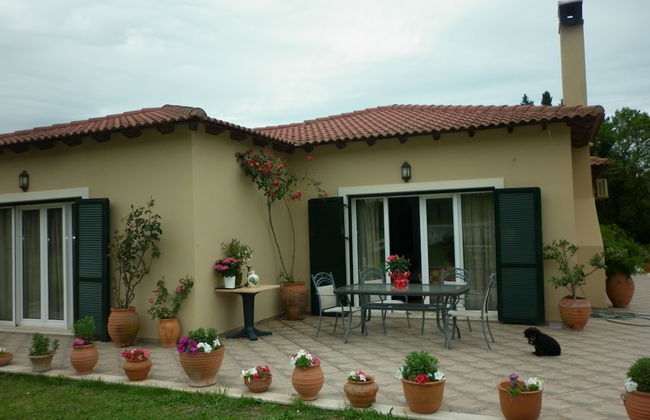 Helen's family home - Photo 40