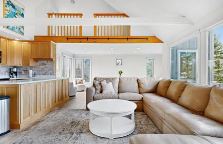 Salty Dolphin by Bayley Vacation Rentals - Foto 3