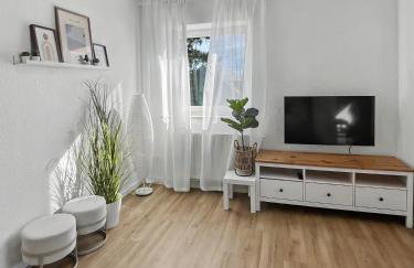 MEGHA Living - 2 Zimmer Appartments mit Küche - Zentral - Foto 64