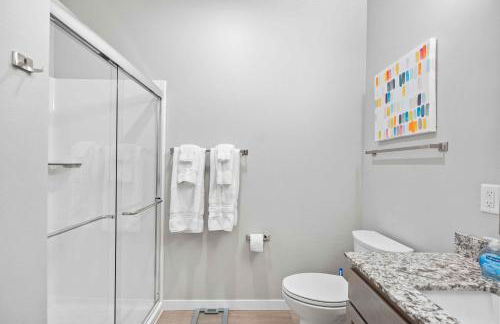 Fitness Room Pool Univ Research Park and Parking - Foto 21