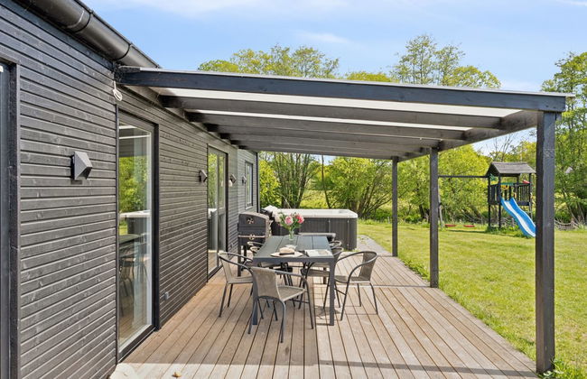 "Jul" - 300m from the sea - Photo 15