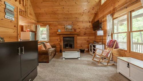 Table Rock Lake Cabin - Lake-Pool-Hot Tub - Photo 3