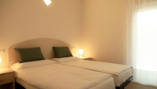 HOLIDAY APARTMENTS GIULIA - Green - Photo 5