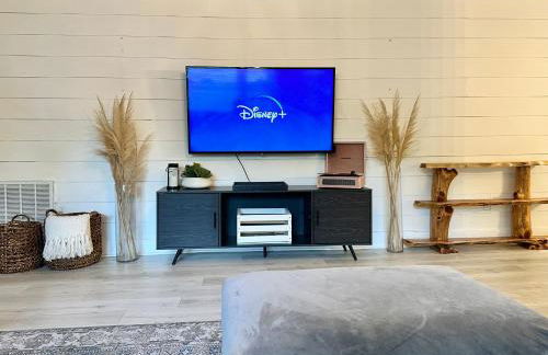 Cozy Family-Friendly home w/ fenced-in backyard - Foto 4