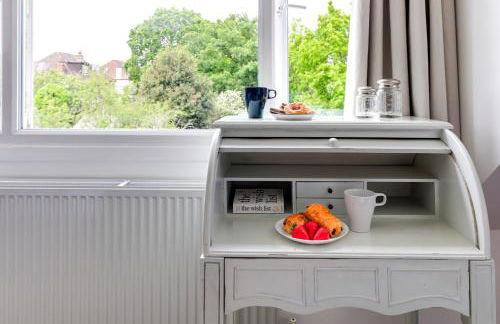 Wisteria Apt Spacious 3BR & Balcony - Photo 22