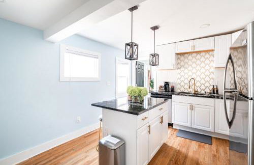 East Side Spa Retreat Near Lake - Foto 31