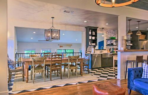 Beautiful Hill Country Cottage - Walk to Downtown! - Foto 3