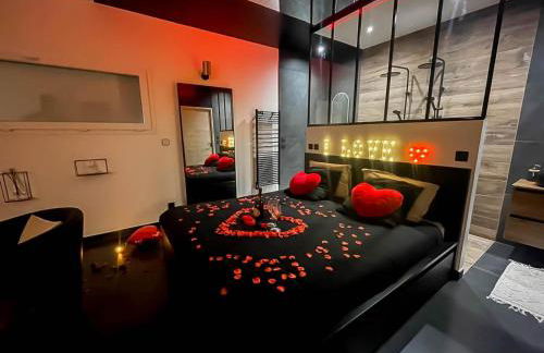 Suite avec jacuzzi et piscine - Foto 15