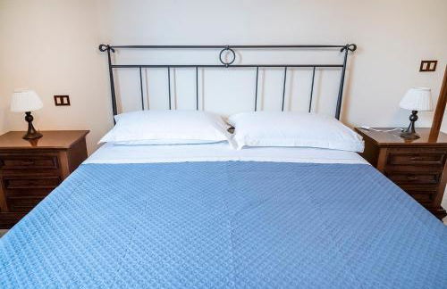 C012 - Camerano, bilocale con doppi servizi e giardino panoramico - Foto 16