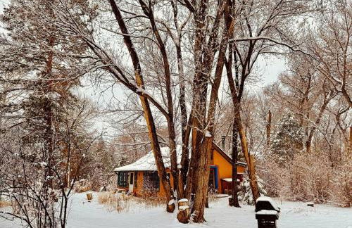 Artistic Garden Casita on Organic Farm in New Mexico - Foto 1