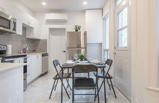 Beautiful Private Bedroom in Mile-End - Foto 42