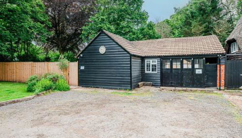 New Forest Cottage with Hot Tub, Fireplace and Private Garden - Foto 5