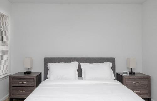 Wyndham 1205 Modern luxe 2BD2BA I Parking - Photo 7