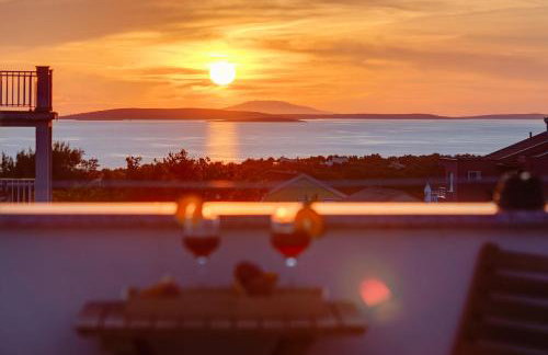 Terra Maiorum -12 person private Villa - heated pool and water massage - Foto 2