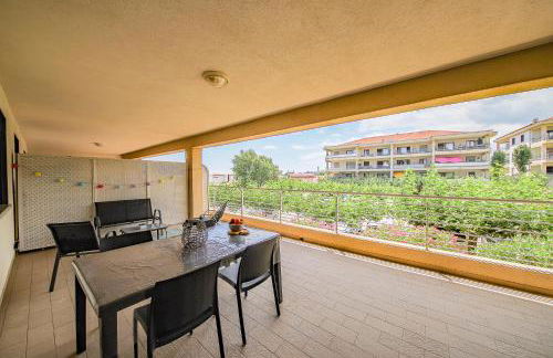 Grand T2 terrasse 27m2 plein sud Folelli centre - Foto 6