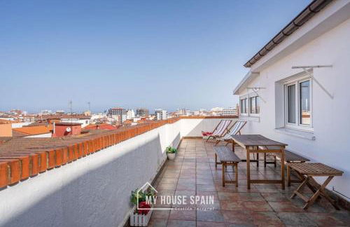 MyHouseSpain - Ático con gran terraza en Gijón - Foto 1