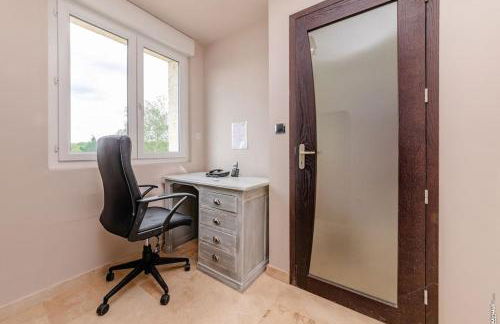 La maison de Gradille - Piscine - Photo 16