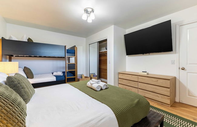 Modern Sonoma Stay w/ Spacious Deck, Views & Prime Location Bennett - Foto 35