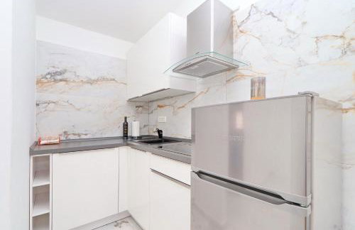 Villa Green Bay Apartments - Photo 7