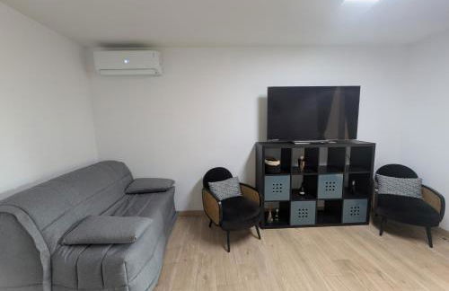 Superbe T2 neuf - 5min du centre au calme avec vue sur prairie - Foto 42