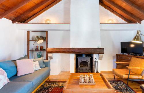 Village House in Sintra hills - Photo 1