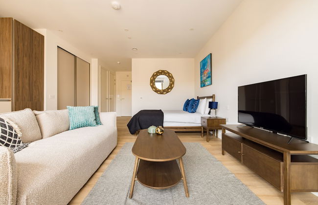 London Greenford by Charles Hope - Foto 31