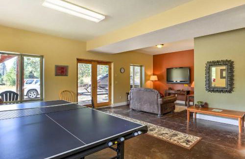 13 Mi to Mt Shasta Log Home on 60 Acres! - Foto 9