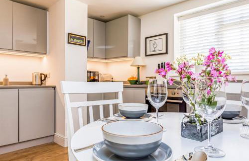 Charming Cottage with Garden - Pass the Keys - Foto 10