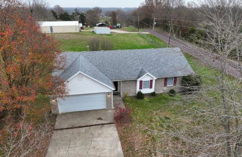 Cozy Retreat 3bdrm 2bath house with deck - Foto 32