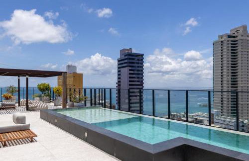 Studio Premium com Rooftop e Piscina com vista para a Baia de Todos os Santos, Portaria 24 Hr, Estacionamento, Wi-fi rápido 433Mpbs, Cozinha Compacta, Localização privilegiada próximo à praia e ao Farol da Barra - Foto 15