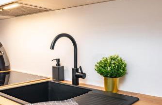 Nauen Stay for 4 Guests - Parking included - Foto 3